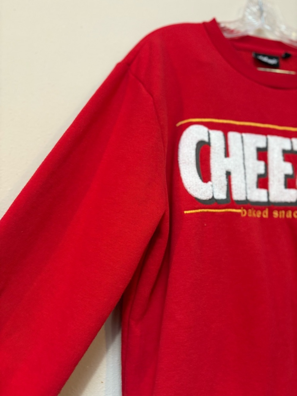 Cheez-It Kellogg’s Graphic Sweatshirt Red Crewneck Oversized L - Picture 5 of 7